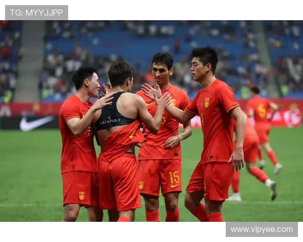 中国男足亚洲杯热身赛再迎强敌全队誓夺胜利展现全新斗志风貌 中国男足亚洲杯热身赛再迎强敌全队誓夺胜利展现全新斗志风貌