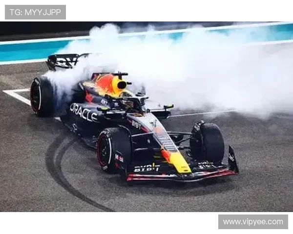 F1赛季激烈竞争再升级 红牛与梅赛德斯争冠进入白热化阶段